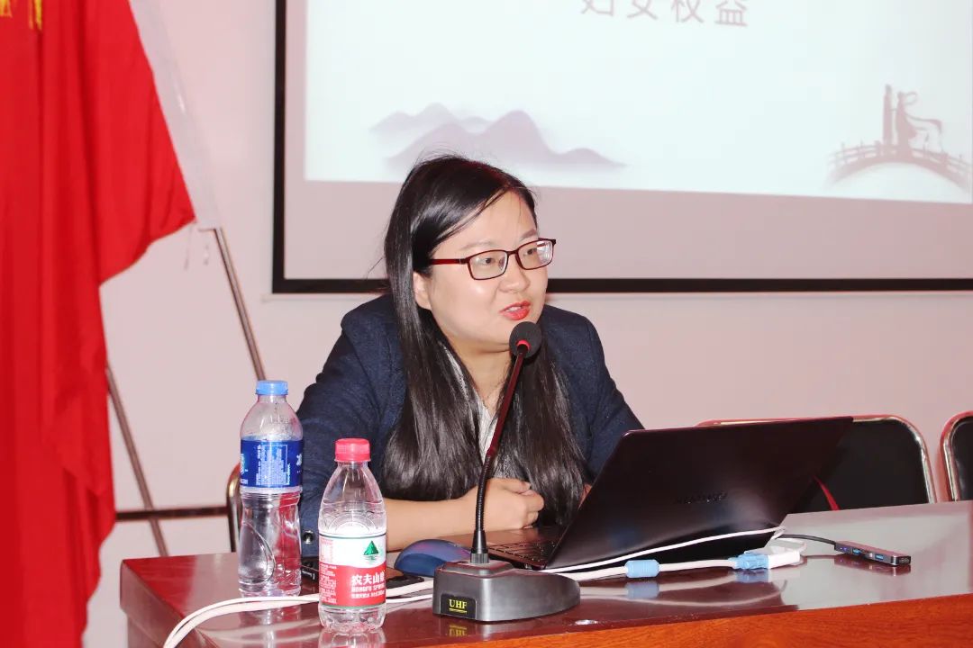 The Company Trade Union Organizes Training on Women’s Rights Protection