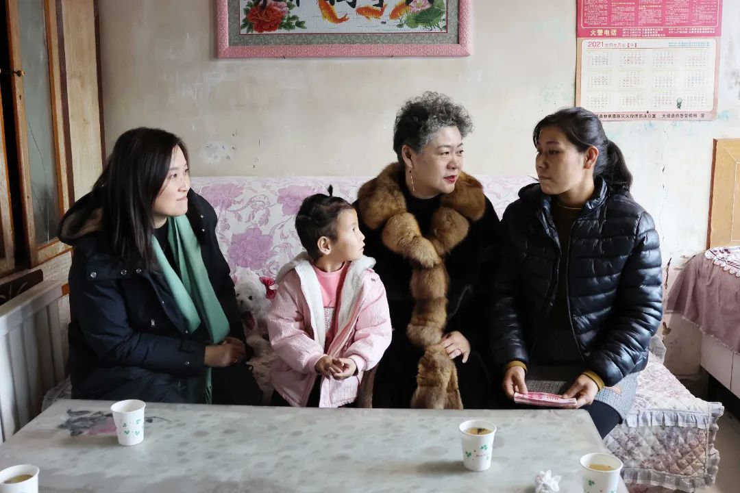 Cangge Mining “Yixing Hongguang — Education Donation” Project