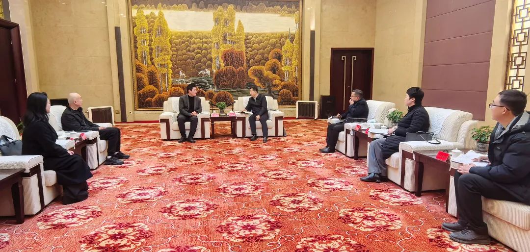 Zangge Mining Leadership Visits Ge’ermu Municipal Party Committee and Government